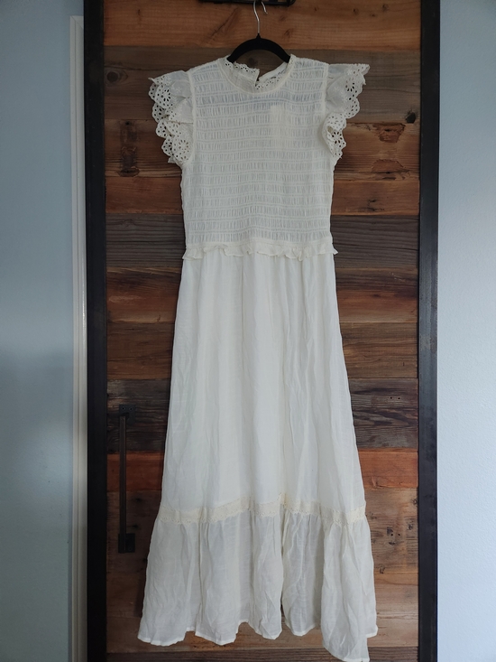 Dresses & Skirts - NWT Boutique Womens  Cream Lace Eyelet Maxi Dress Size L